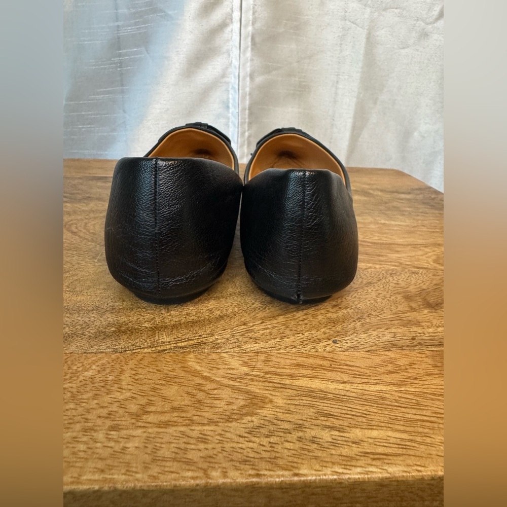 Black Pointed-Toe Flats with Bow Detail - Picture 5 of 10